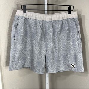Vuori Cape Shorts‎ Platinum Fresco XL V369